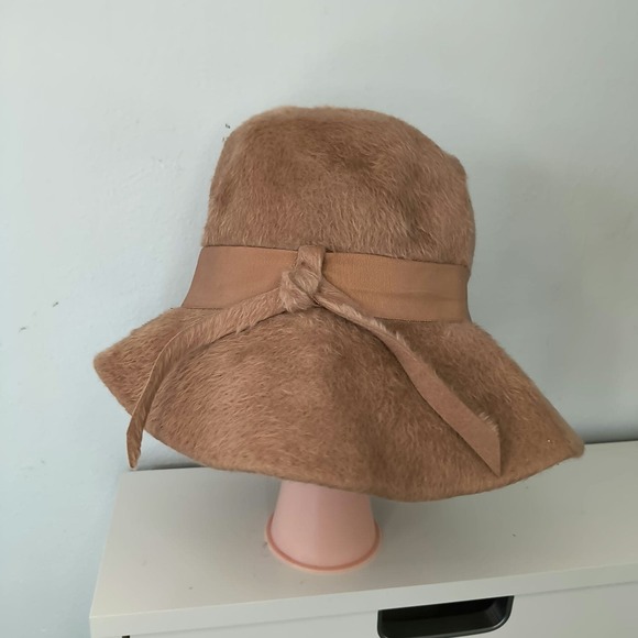 Empress Accessories - Vintage Empress Womens Fuzzy Wide Brim Brown Ribbon Bucket Hat Size 23